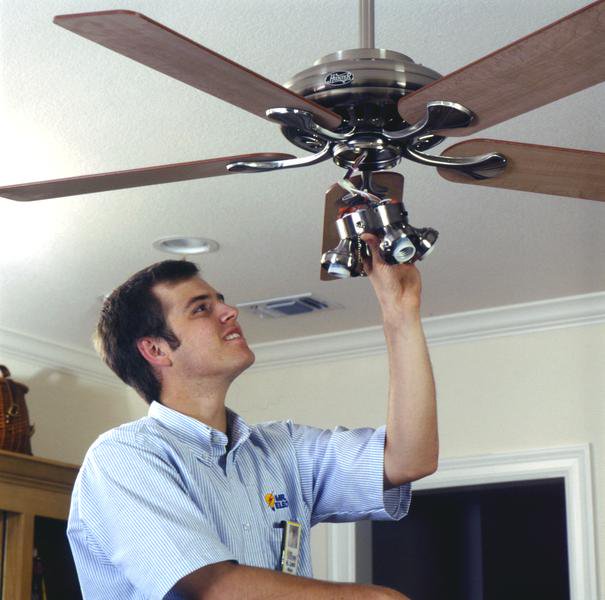 How to Choose the Best Ceiling Fan for Your Home